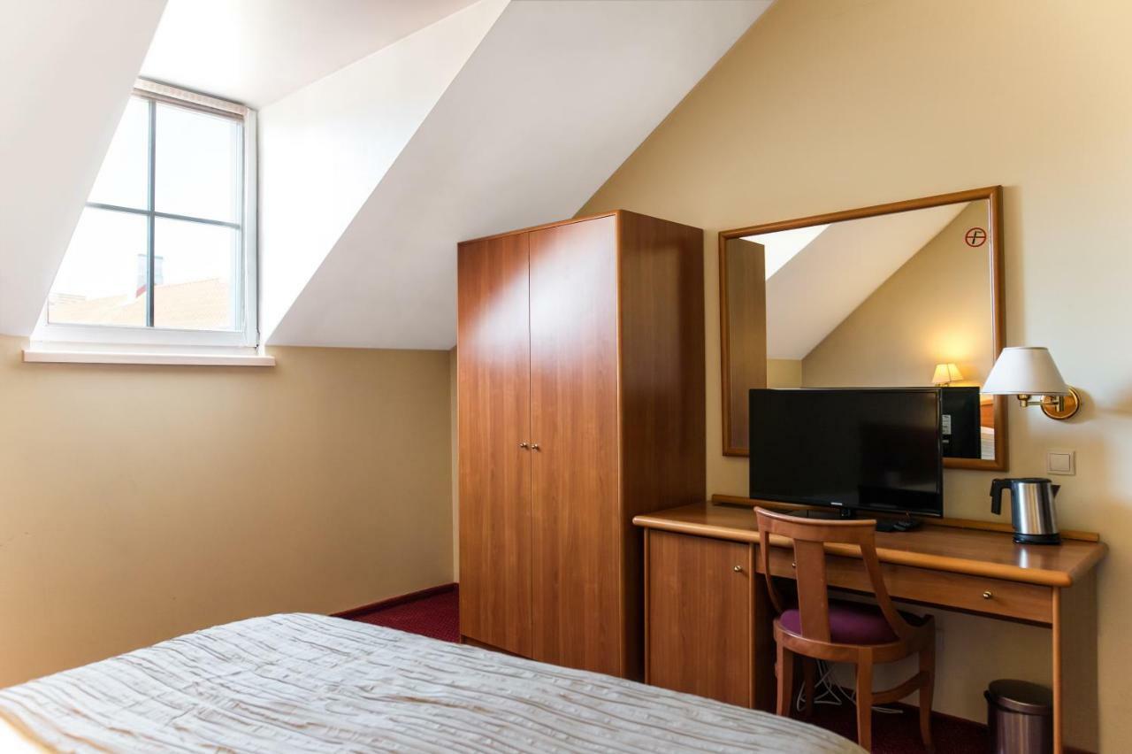 The Old Town Apartment 309 By Urban Rent Vilnius Bagian luar foto
